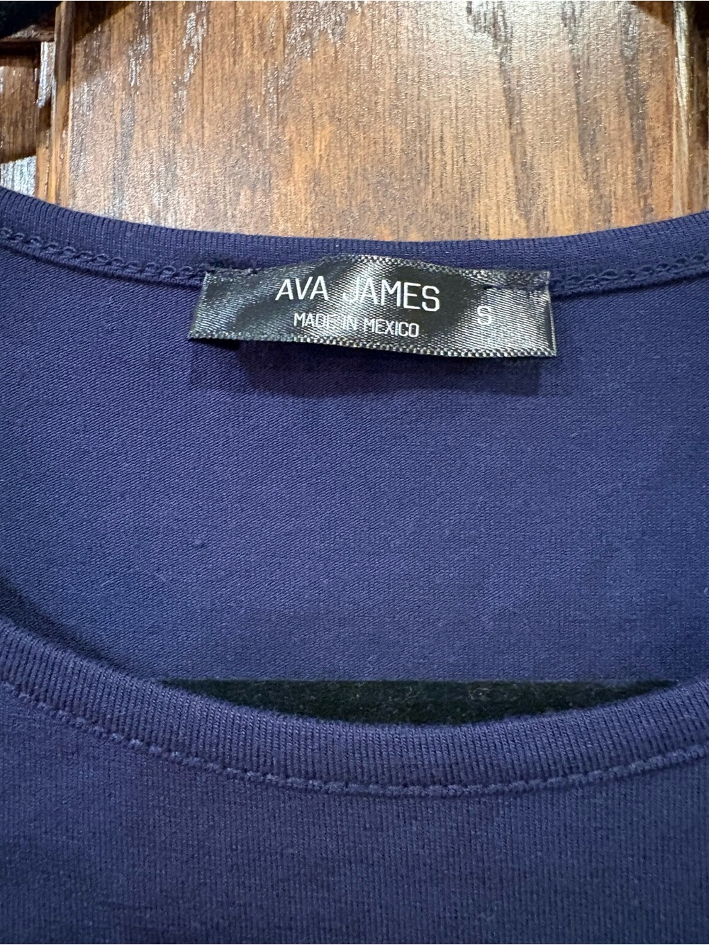 Ava James $32 NWT P2P 16-18” Navy Blue Floral "Blessed" Ruffle Sleeve Top S - Picture 3 of 9